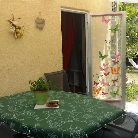 Guest house And With A Swimming Pool Slano, Dubrovnik - 2179 3*
